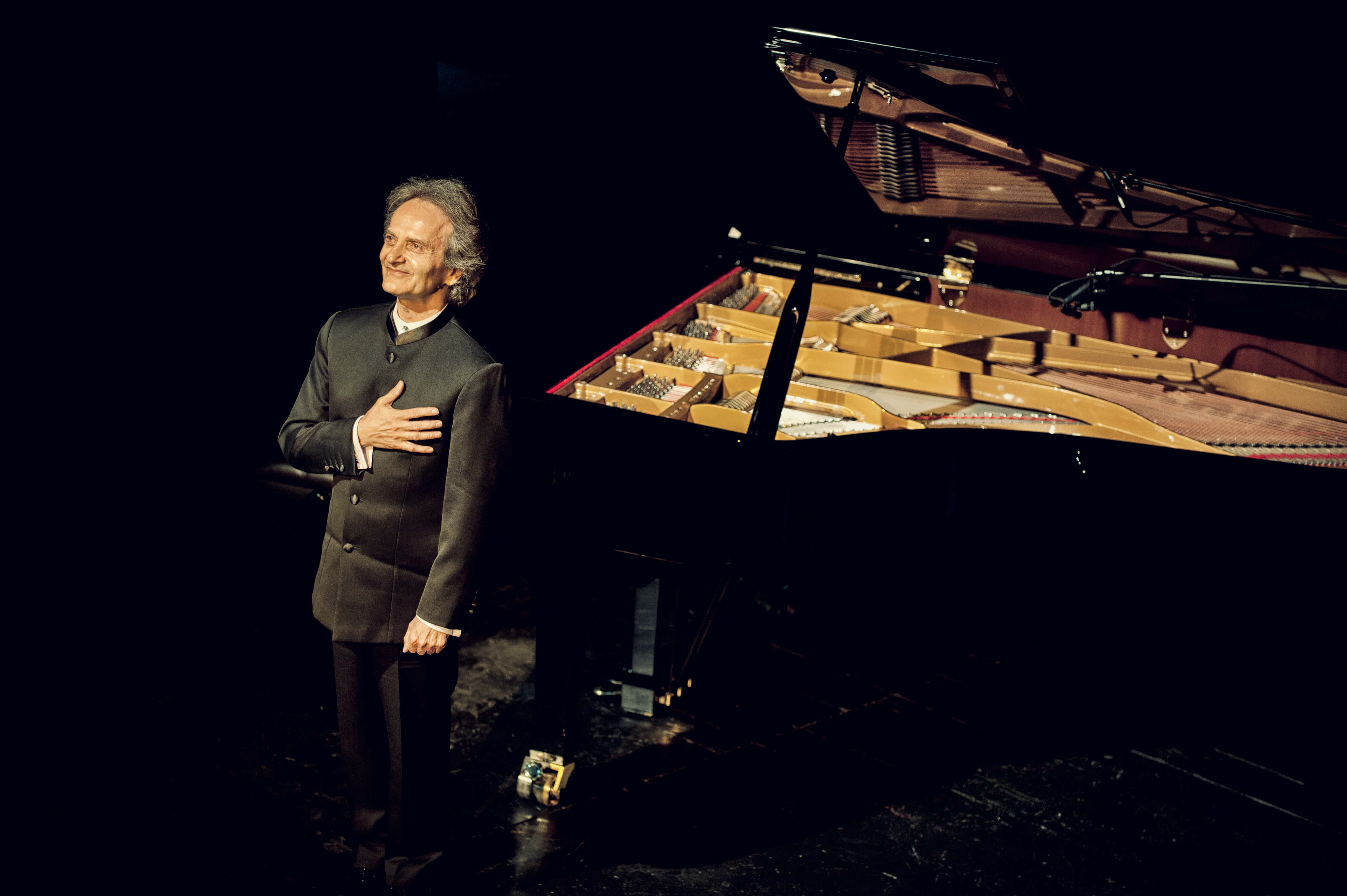 Mehdi Ghasemi PHOTOGRAPHY